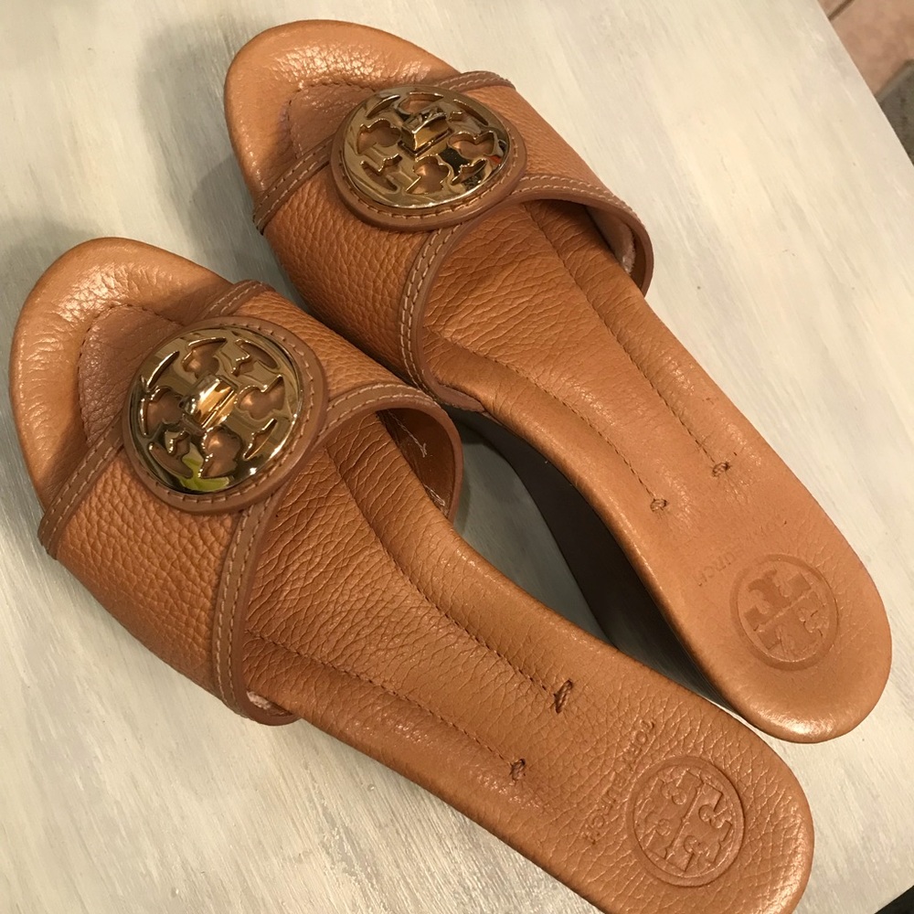 Tory Burch Size 7.5 Wedges Slides Mules Like New!